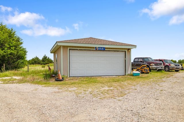 2210 N Sky Meadows Drive, Caddo Mills, TX 75135