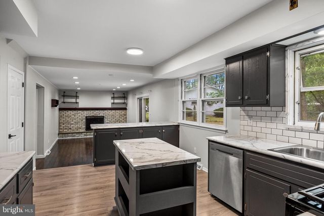 3264 SWAN DR, Vineland, NJ 08361