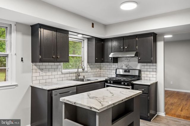 3264 SWAN DR, Vineland, NJ 08361