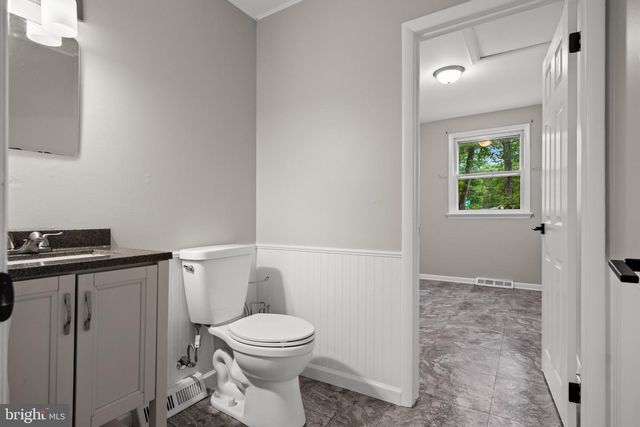 3264 SWAN DR, Vineland, NJ 08361