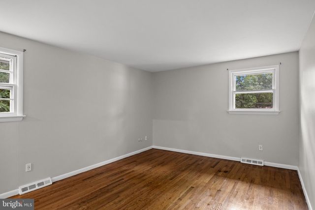 3264 SWAN DR, Vineland, NJ 08361