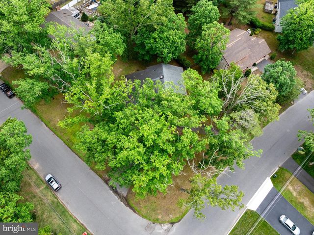 3264 SWAN DR, Vineland, NJ 08361