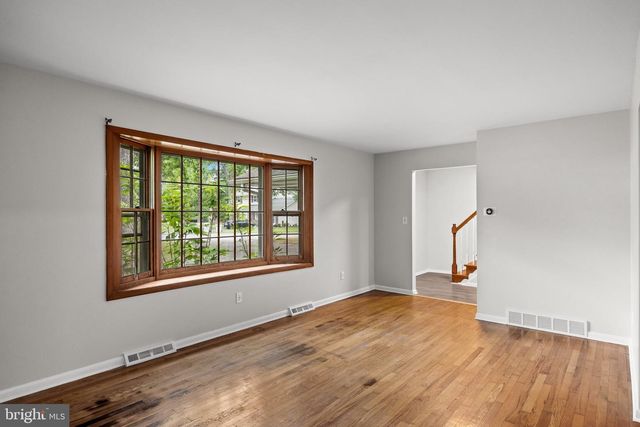 3264 SWAN DR, Vineland, NJ 08361