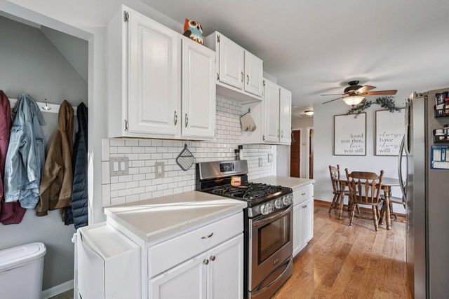 3834 S 54th STREET, Milwaukee, WI 53220