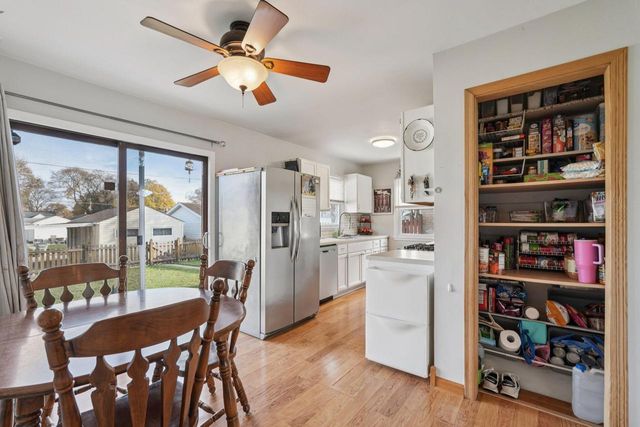 3834 S 54th STREET, Milwaukee, WI 53220