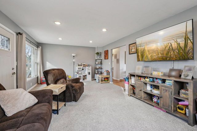 3834 S 54th STREET, Milwaukee, WI 53220