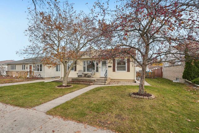 3834 S 54th STREET, Milwaukee, WI 53220