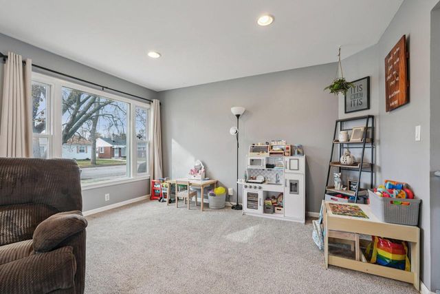 3834 S 54th STREET, Milwaukee, WI 53220