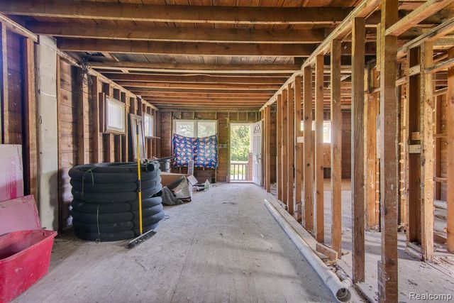 985 Fernhill Street, Highland Park, MI 48203