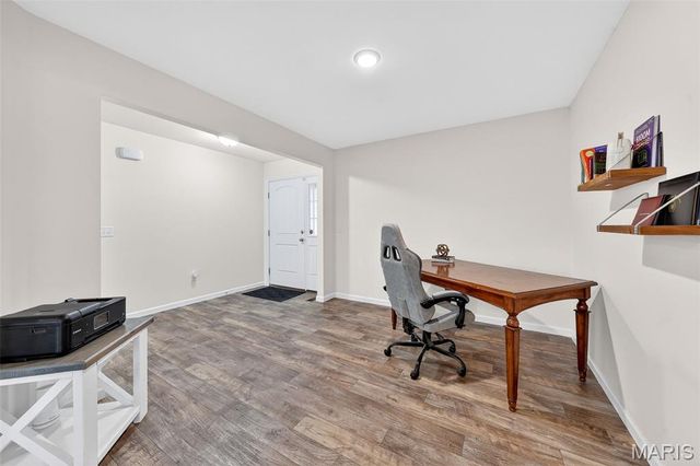 506 Hickory Knoll Drive, Troy, MO 63379