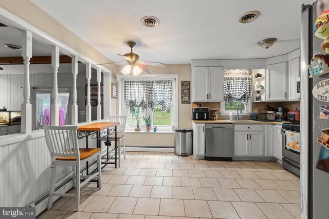 608 AVENUE D, Southampton, NJ 08088