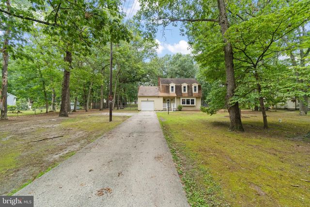 608 AVENUE D, Southampton, NJ 08088