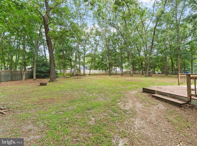 608 AVENUE D, Southampton, NJ 08088
