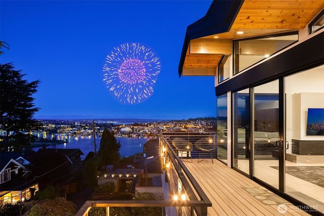 426 Wheeler Street, Seattle, WA 98109