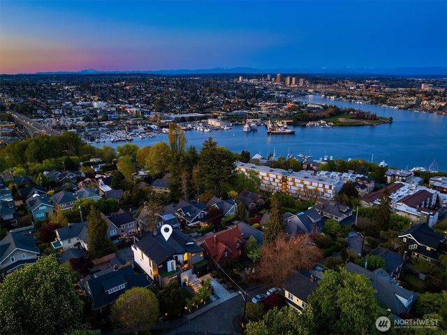 426 Wheeler Street, Seattle, WA 98109