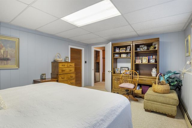 77 Knox Marsh Road, Dover, NH 03820