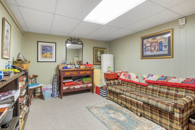 77 Knox Marsh Road, Dover, NH 03820