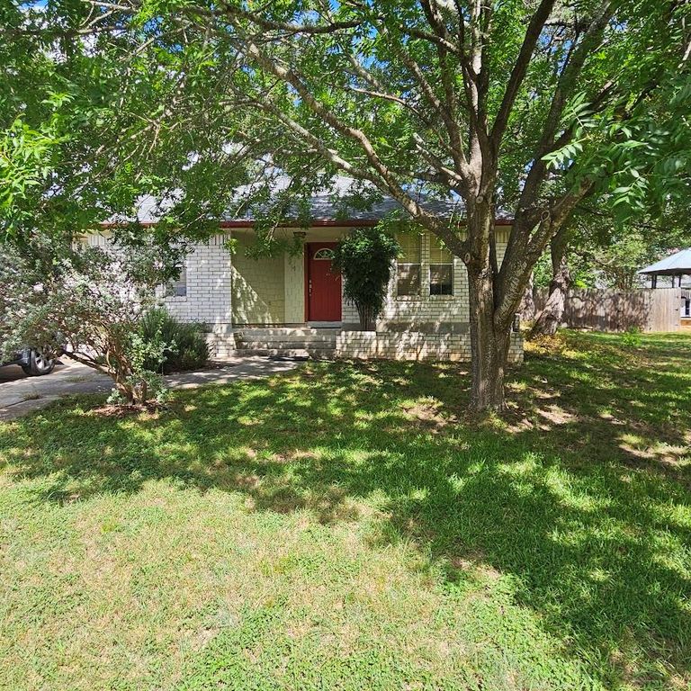 24 El Conejo TRL, Wimberley, TX 78676