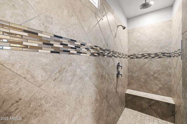 18740 W SAN JUAN Avenue, Litchfield Park, AZ 85340