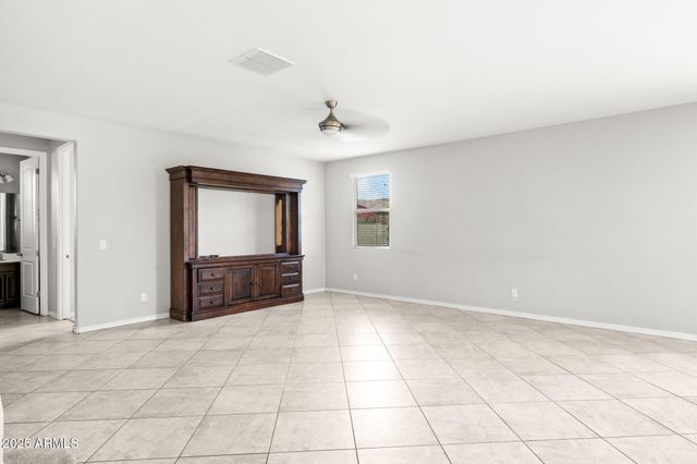 18740 W SAN JUAN Avenue, Litchfield Park, AZ 85340