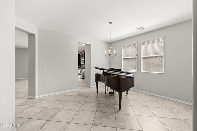 18740 W SAN JUAN Avenue, Litchfield Park, AZ 85340