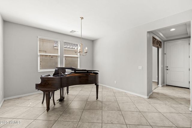 18740 W SAN JUAN Avenue, Litchfield Park, AZ 85340