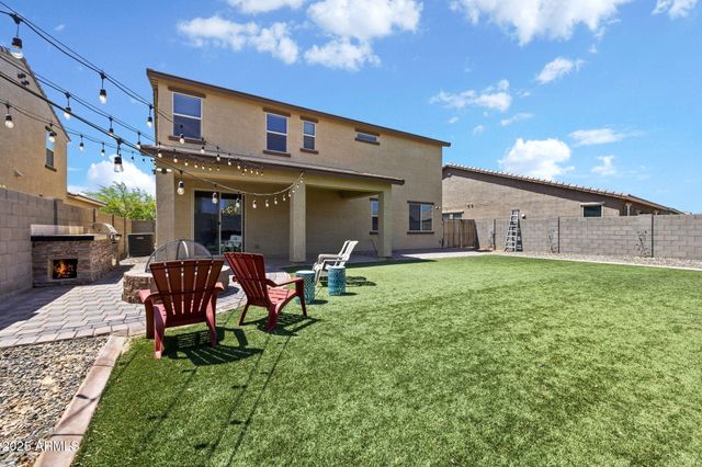 18740 W SAN JUAN Avenue, Litchfield Park, AZ 85340