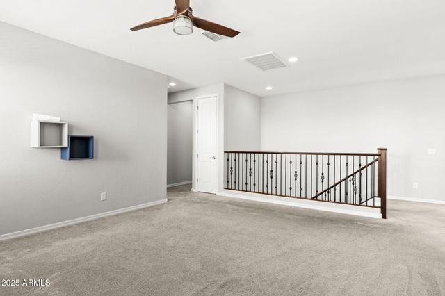 18740 W SAN JUAN Avenue, Litchfield Park, AZ 85340