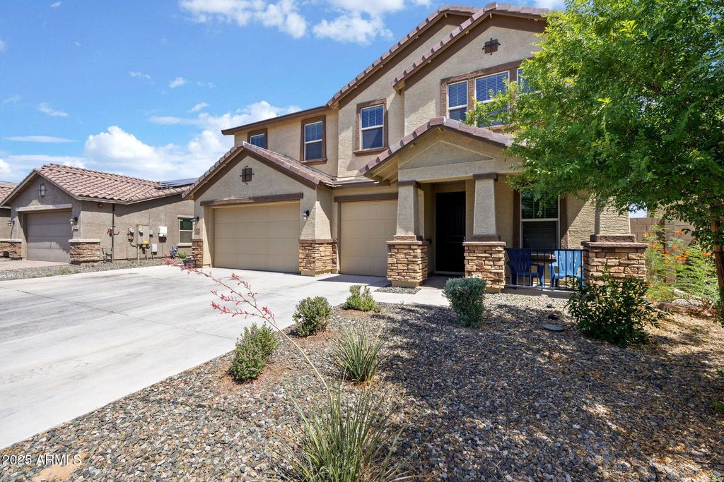 18740 W SAN JUAN Avenue, Litchfield Park, AZ 85340 — photo 2