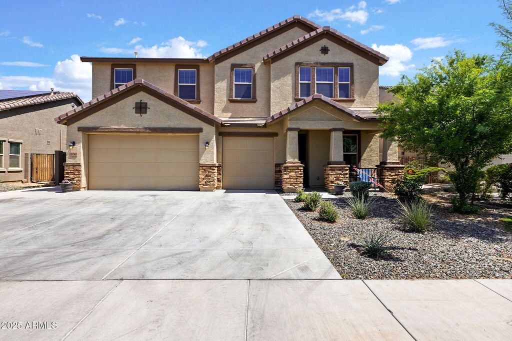 18740 W SAN JUAN Avenue, Litchfield Park, AZ 85340 — photo 3
