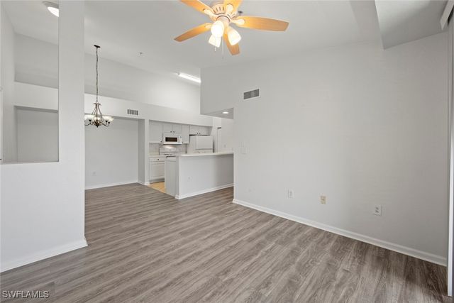 4105 Residence DR 718, Fort Myers, FL 33901