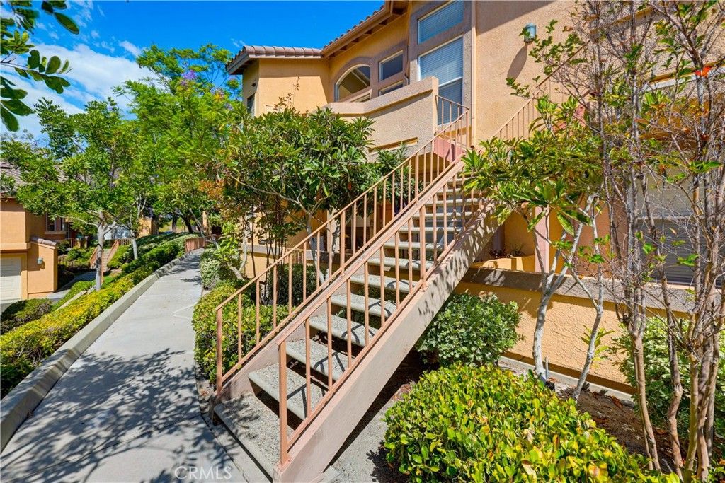 19431 Rue De Valore 22L, Lake Forest, CA 92610 — exterior