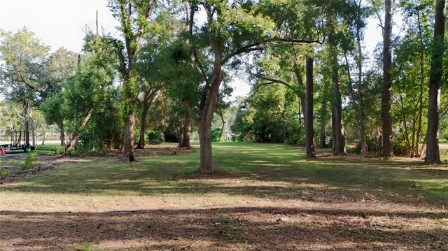 4810 Park Avenue, Dickinson, TX 77539