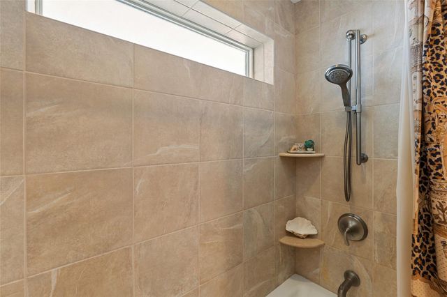 2284 PALM TREE DRIVE, Punta Gorda, FL 33950