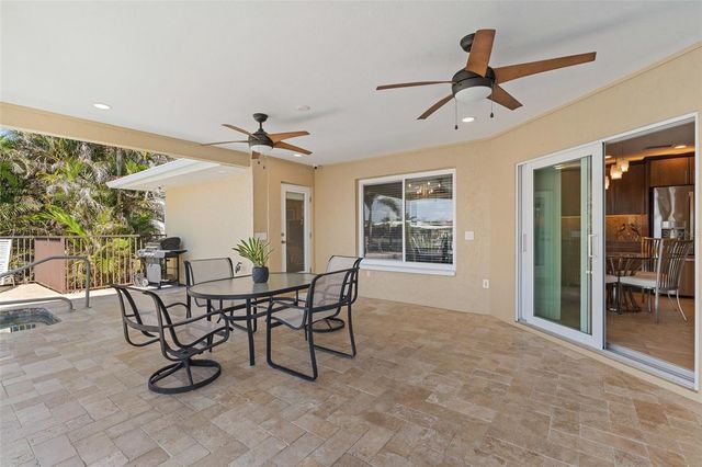 2284 PALM TREE DRIVE, Punta Gorda, FL 33950