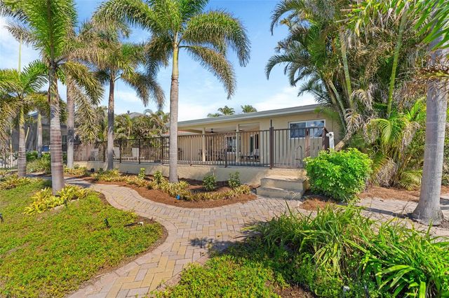 2284 PALM TREE DRIVE, Punta Gorda, FL 33950