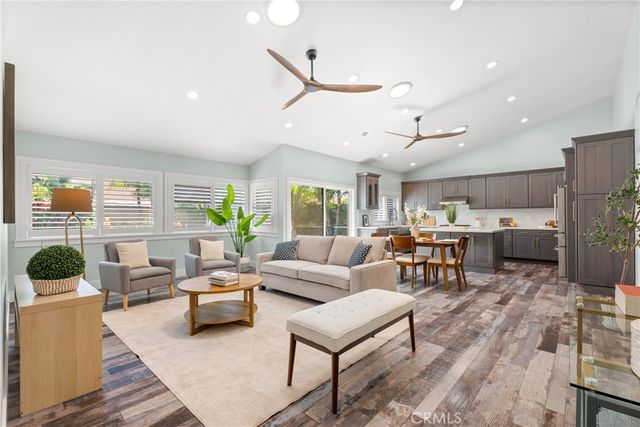 9662 Woodlawn Drive, Huntington Beach, CA 92646