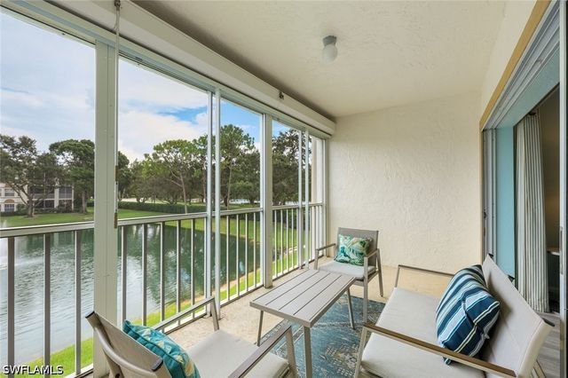 6030 Chardonnay LN 203, Naples, FL 34119