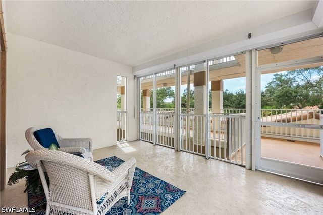 6030 Chardonnay LN 203, Naples, FL 34119