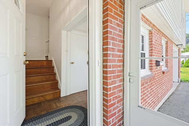 103 Lane Dr, Norwood, MA 02062