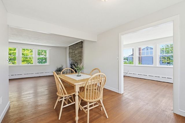 103 Lane Dr, Norwood, MA 02062
