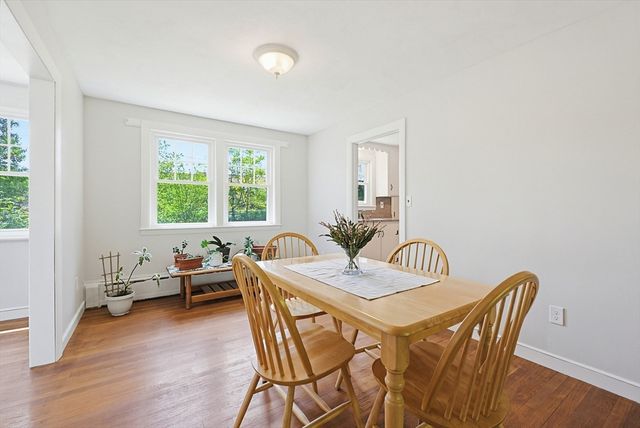 103 Lane Dr, Norwood, MA 02062