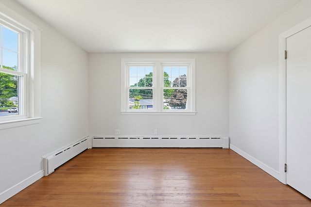 103 Lane Dr, Norwood, MA 02062