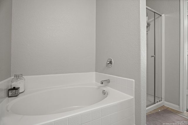 7839 Creekshore Cove, San Antonio, TX 89254