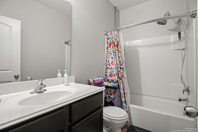 7839 Creekshore Cove, San Antonio, TX 89254