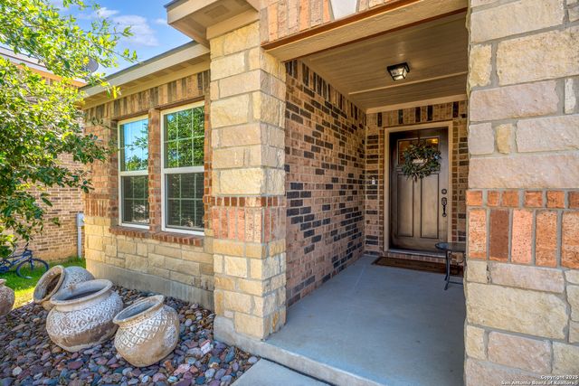 7839 Creekshore Cove, San Antonio, TX 89254