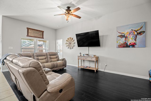 7839 Creekshore Cove, San Antonio, TX 89254