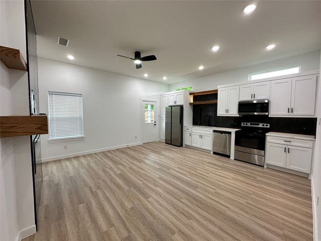 2113 Henry Street B, Greenville, TX 75401