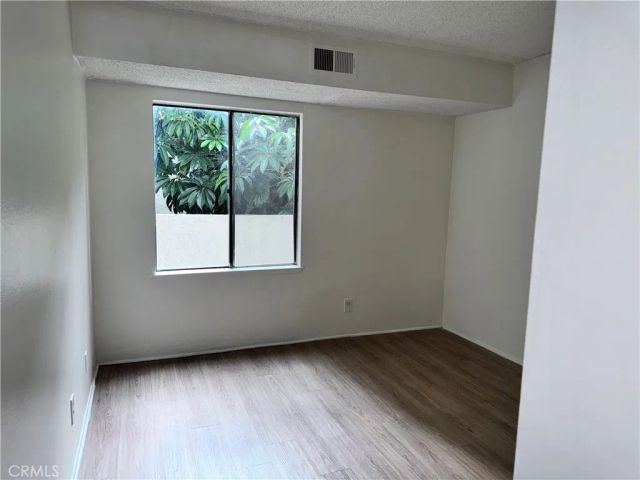 700 W 3rd B107, Santa Ana, CA 92701