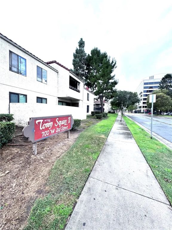 700 W 3rd B107, Santa Ana, CA 92701